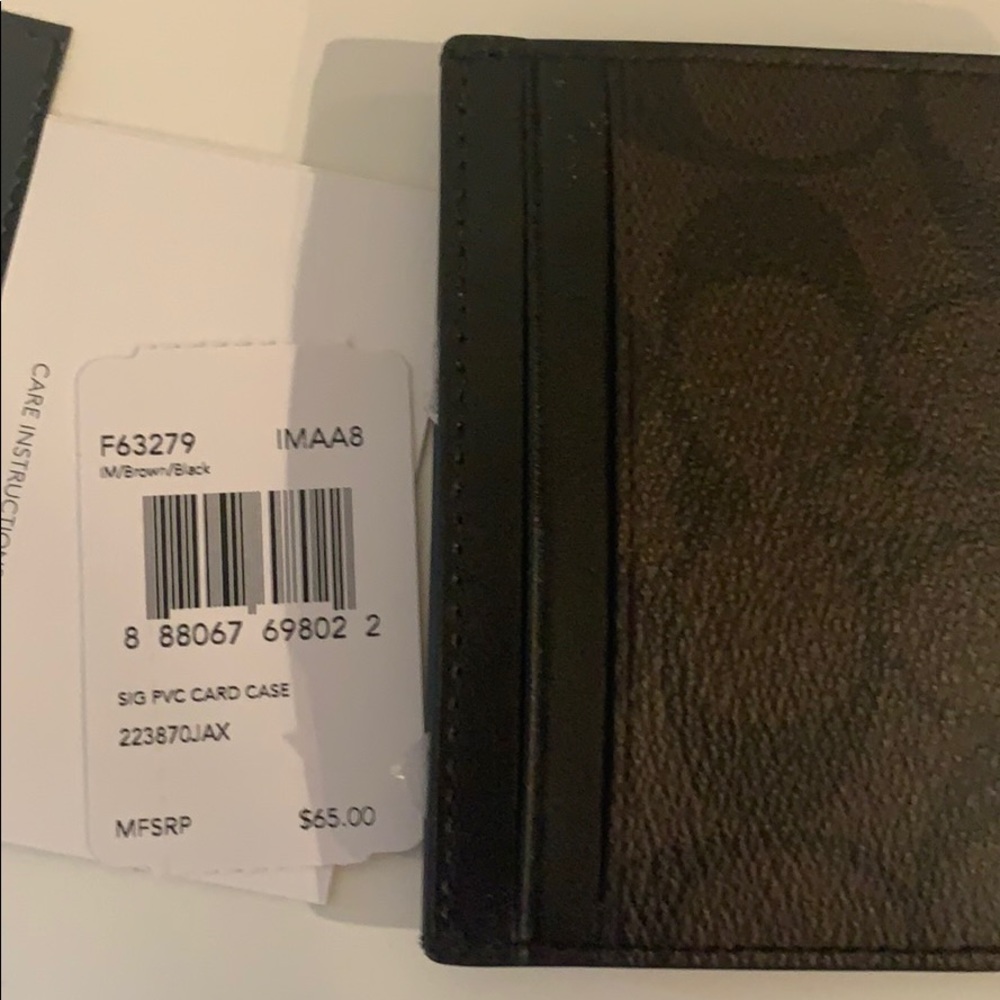 Coach Card Holder - Picture 4 of 4